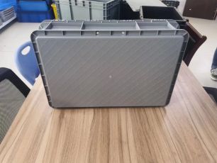 FC4618平底（防尘箱带盖）